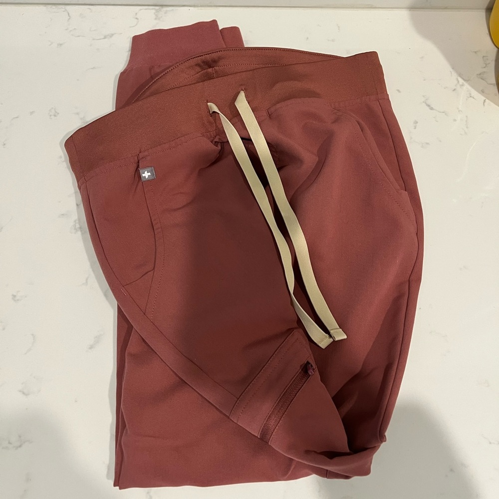 FIGS MAUVE ZAMORA JOGGERS